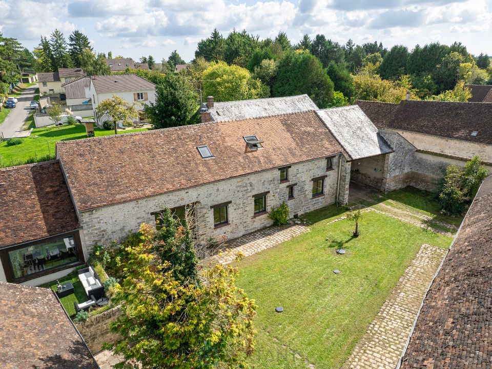 Villa i Achères-la-Forêt, Seine-et-Marne - foto 1