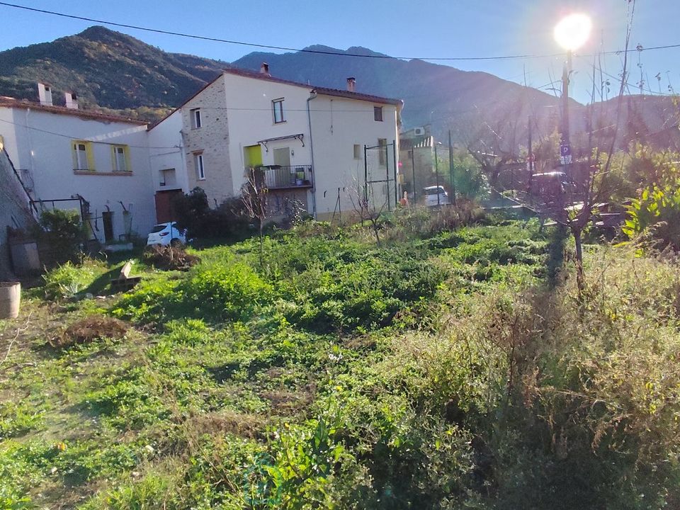 Tomt i Vinca, Pyrenees-Orientales - foto 3