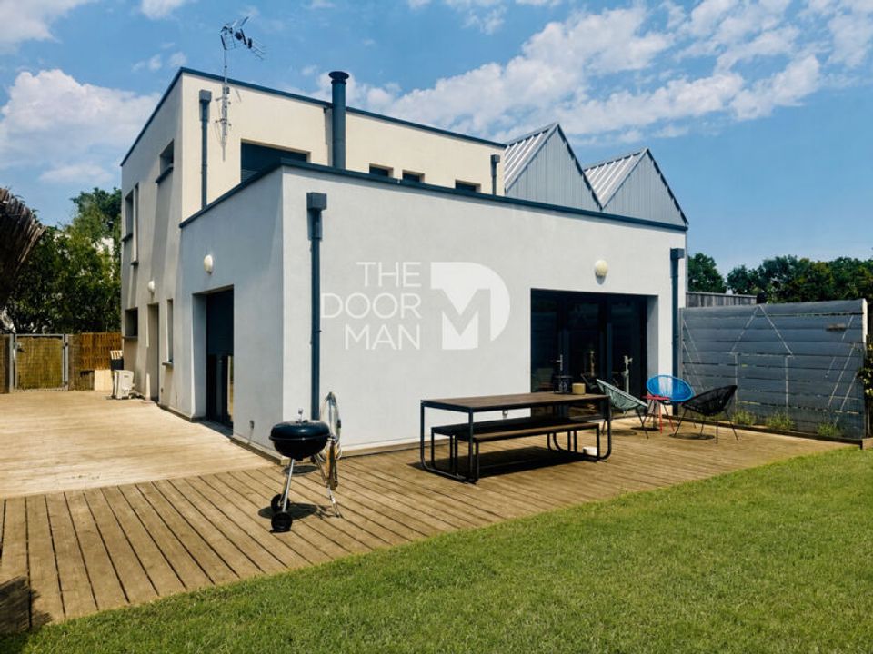 Villa em Laval, Mayenne - foto 1