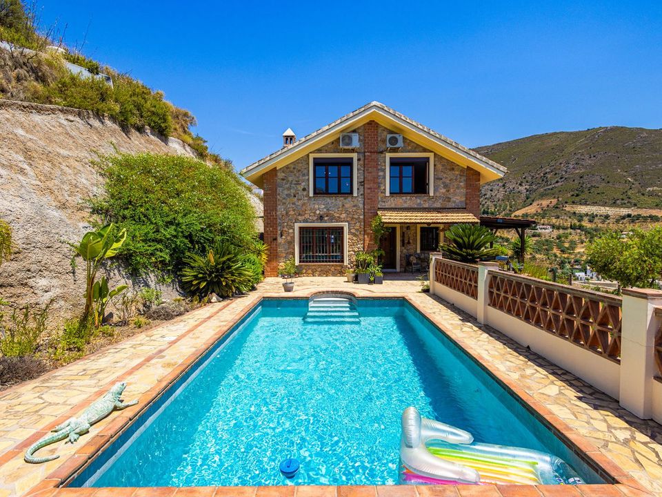 Villa en Alcaucin, Malaga - foto 4