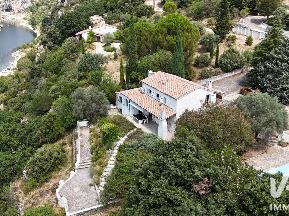 Villa in Saint-Martin-d'Ardeche, Ardeche - foto 1