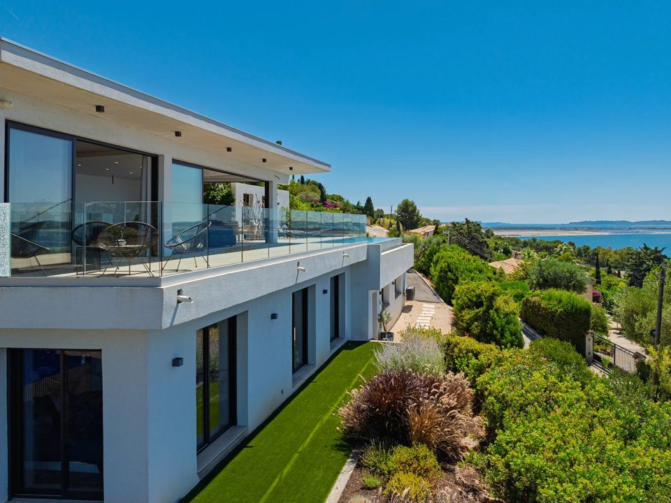 Villa en Carqueiranne, Var - foto 1