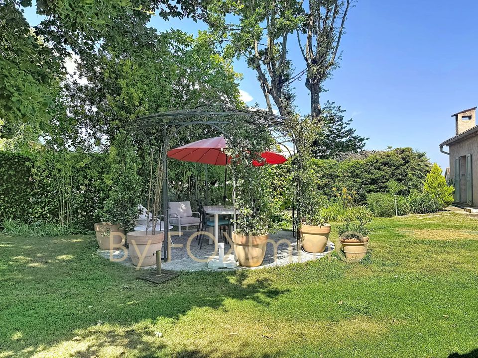Villa i Le Rouret, Alpes-Maritimes - foto 2
