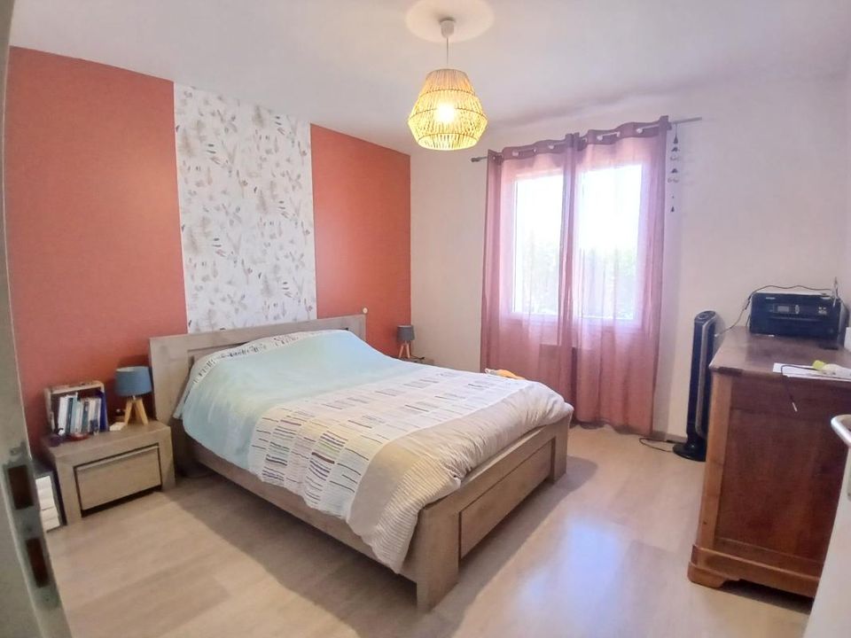 Villa in Chasseneuil-sur-Bonnieure, Charente - foto 4
