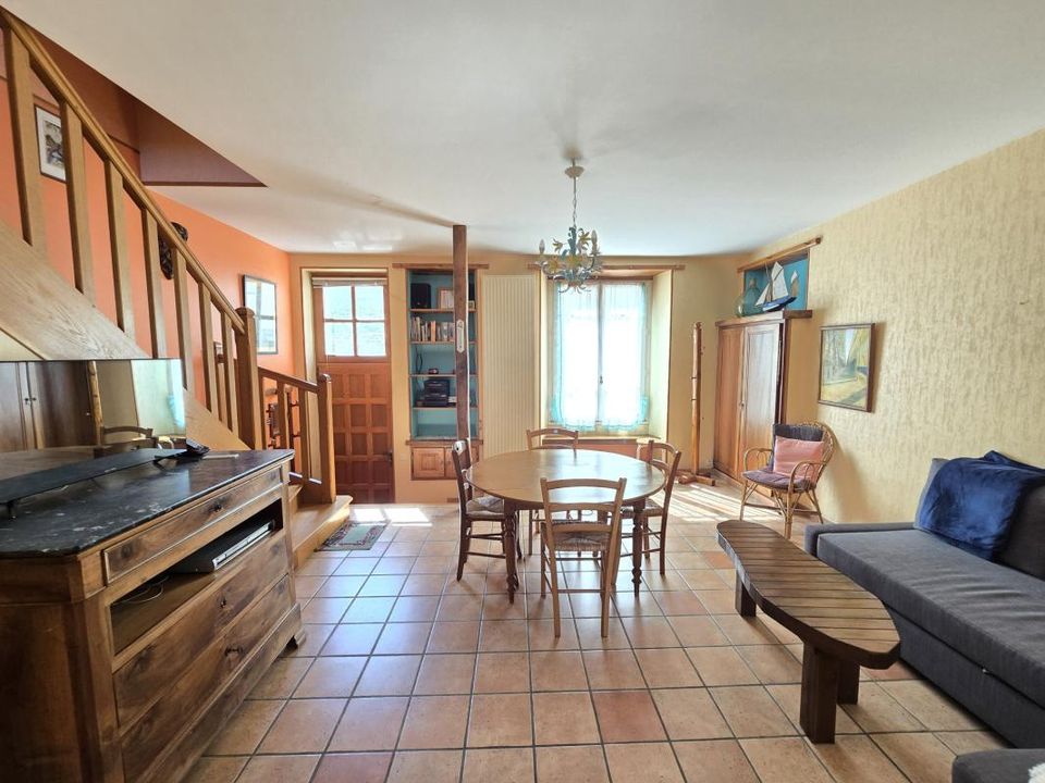Dorpshuis in Sable-sur-Sarthe, Sarthe - foto 1