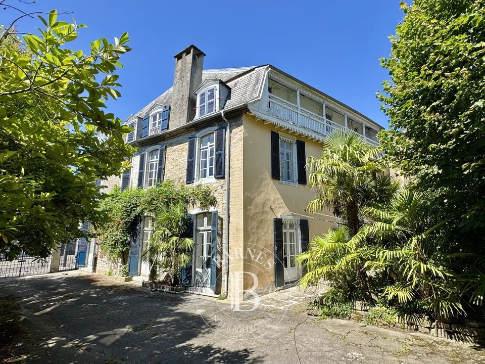 Landejendom i Salies-de-Bearn, Pyrenees-Atlantiques - foto 1