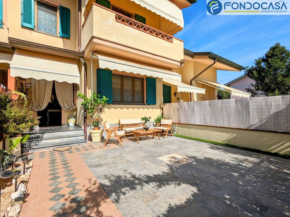 Rækkehus i Forte dei Marmi, Lucca - foto 1