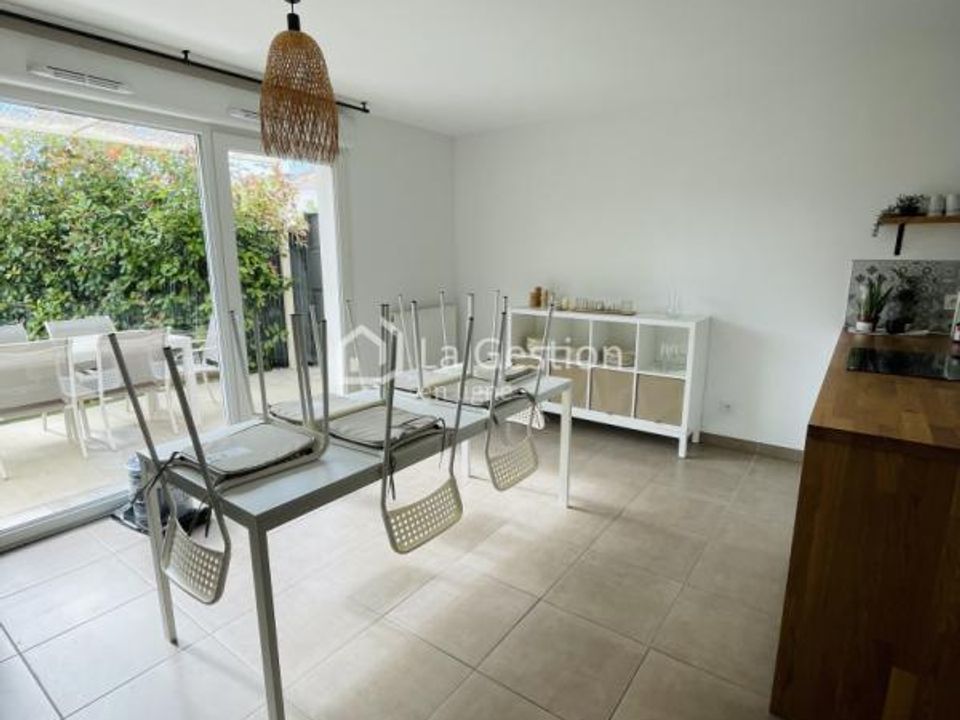 Villa in Meze, Herault - photo 2