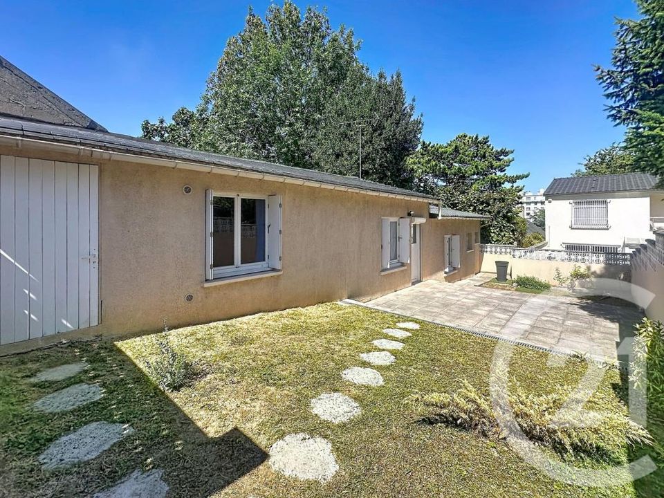 Villa in Thiais, Val-de-Marne - foto 1