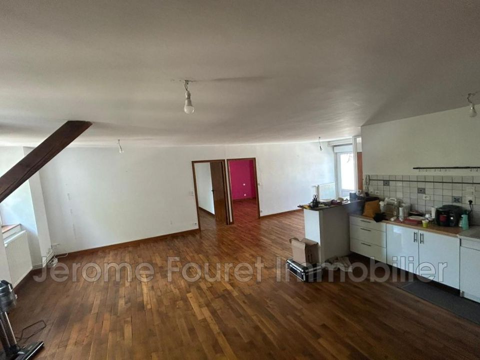 Dupleks i Egletons, Correze - bilde 1