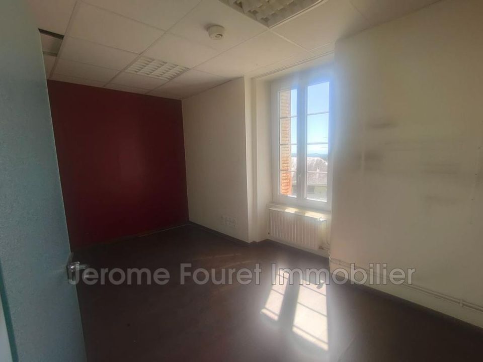 Propiedad comercial en Egletons, Correze - foto 4