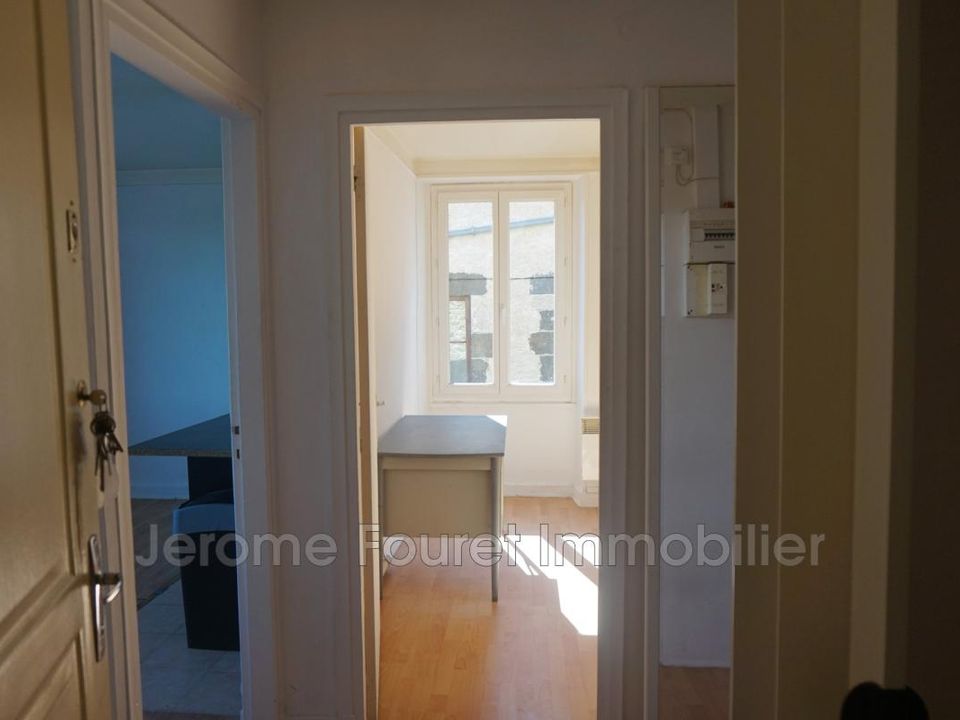 Apartment in Neuvic, Correze - photo 1
