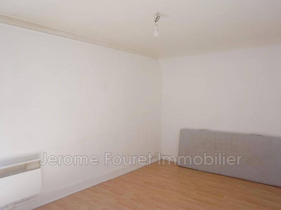 Apartment in Neuvic, Correze - photo 5
