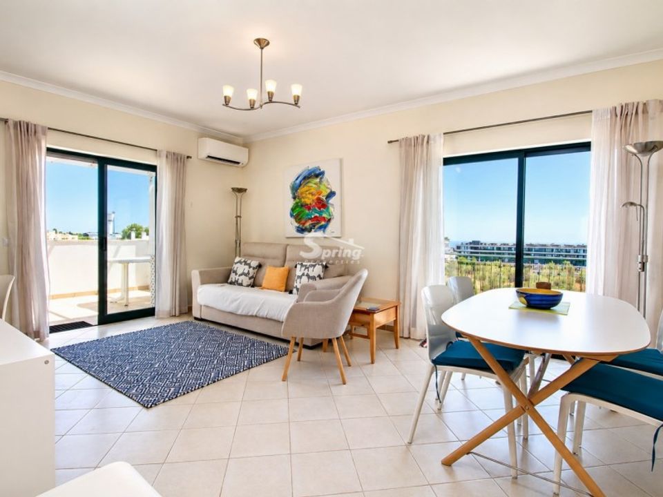 Apartment in Alvor, Faro - photo 2