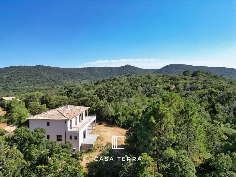 Villa a Sainte-Lucie de Porto-Vecchio, Corse-du-Sud - foto 3