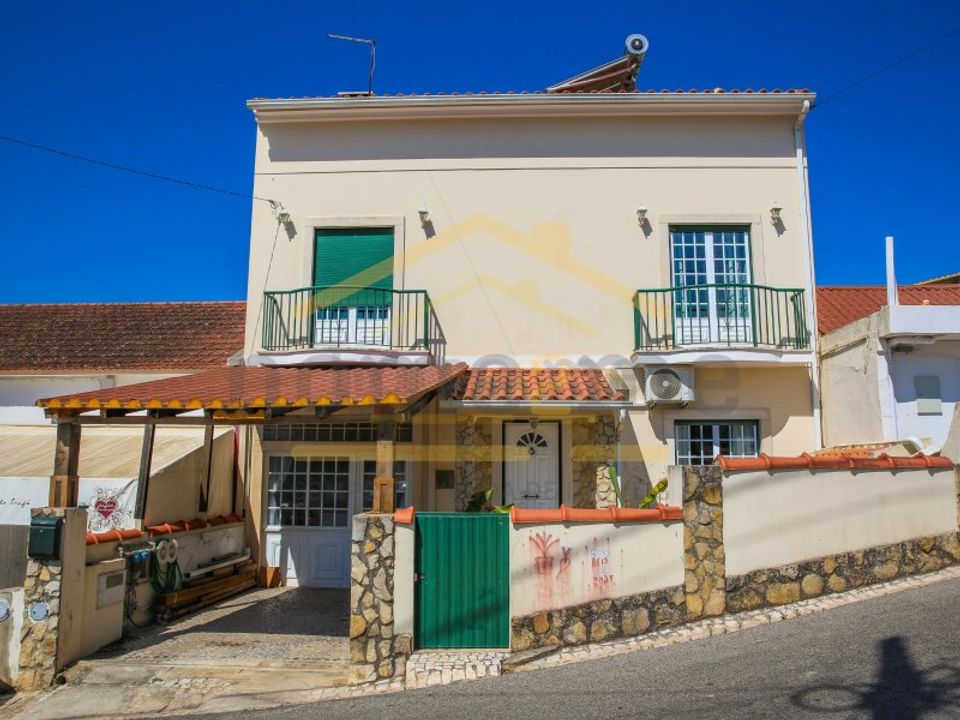 Villa - Alenquer, Lisbon - photo 1