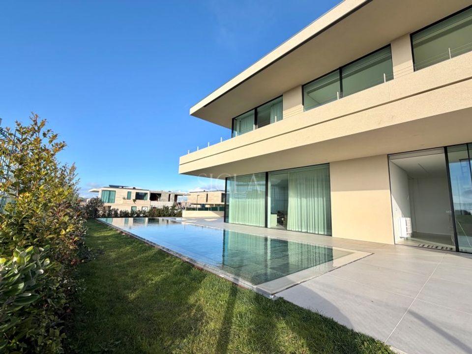 Villa in Canidelo, Porto - photo 4