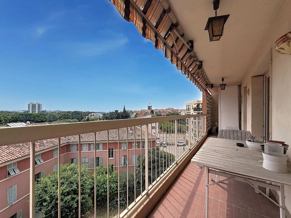 Leilighet i Saint-Laurent-du-Var, Alpes-Maritimes - bilde 1
