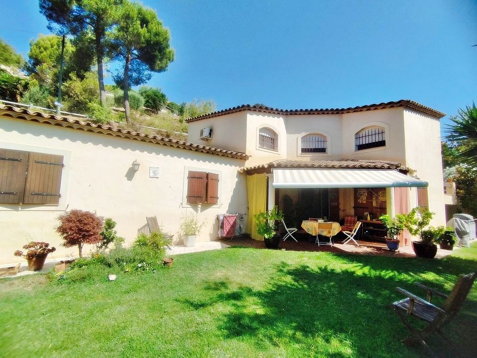Villa en Colomars, Alpes-Maritimes - foto 1