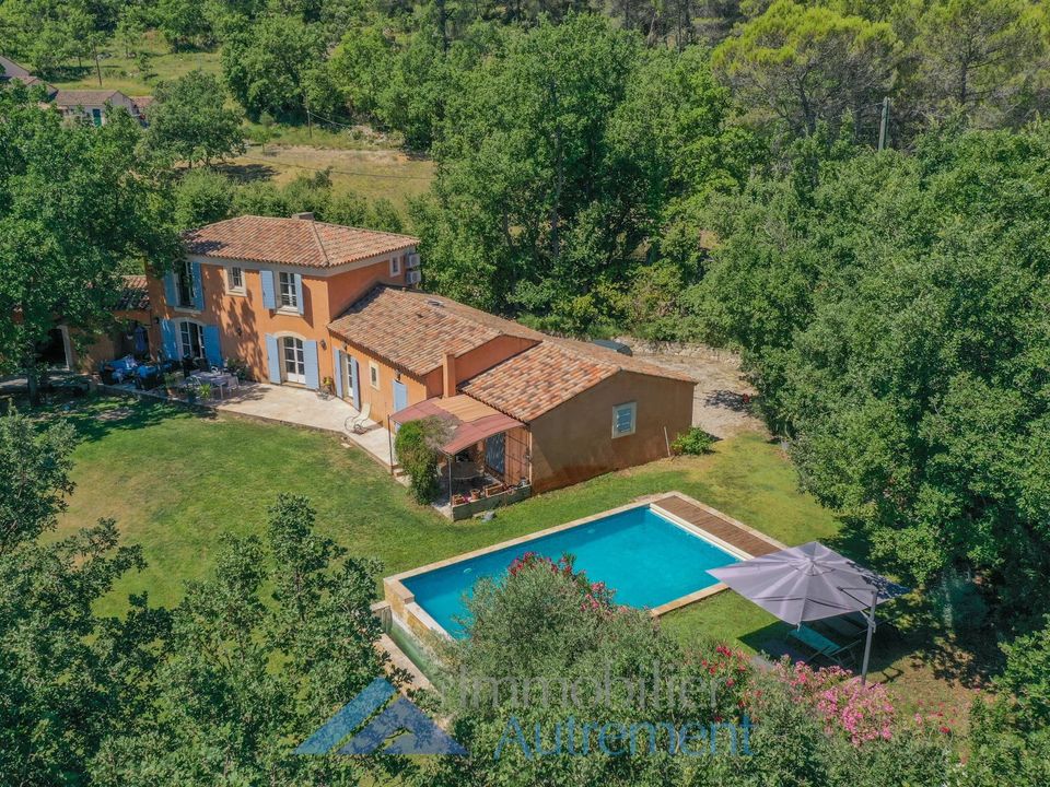 Villa i Le Puy-Sainte-Reparade, Bouches-du-Rhone - foto 1