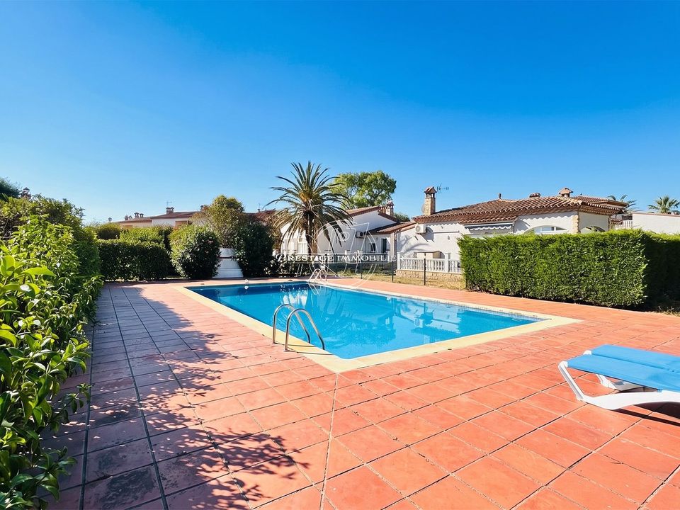 Villa em Torroella De Fluvia, Gerona - foto 2