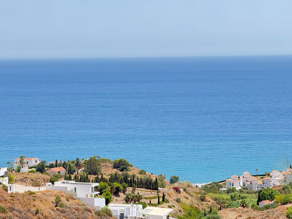 Helårsgrund i Torrox Costa, Malaga - foto 2