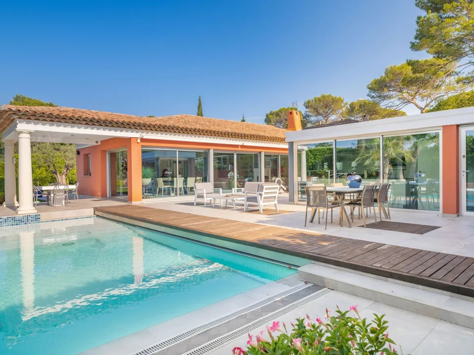 Villa a Mougins, Alpes-Maritimes - foto 1