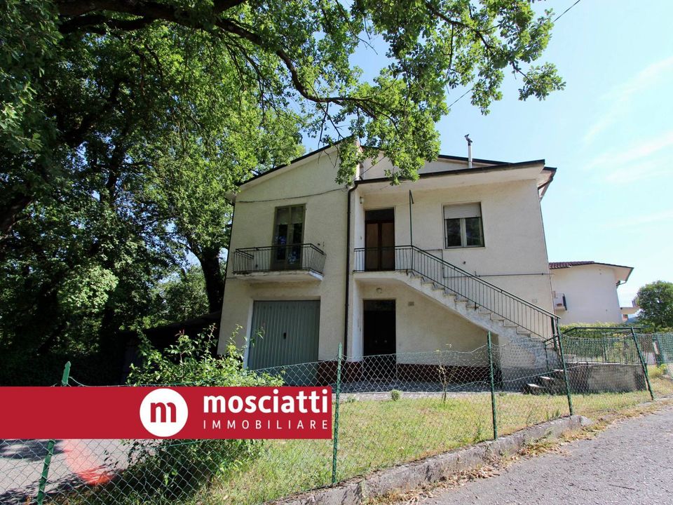 Villa a Matelica, Macerata - foto 1