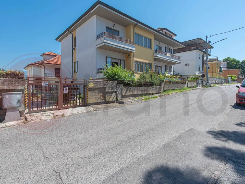 Erhvervsejendom i Pontecorvo, Frosinone - foto 4