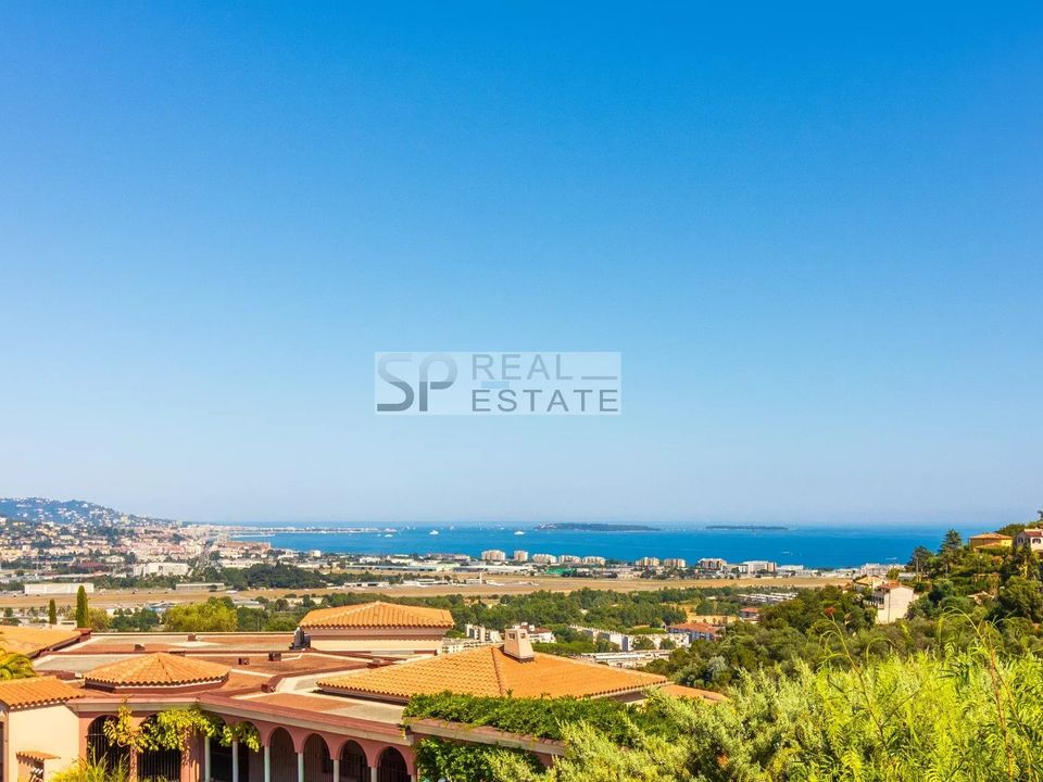 Lejlighed i Mandelieu-la-Napoule, Alpes-Maritimes - foto 1