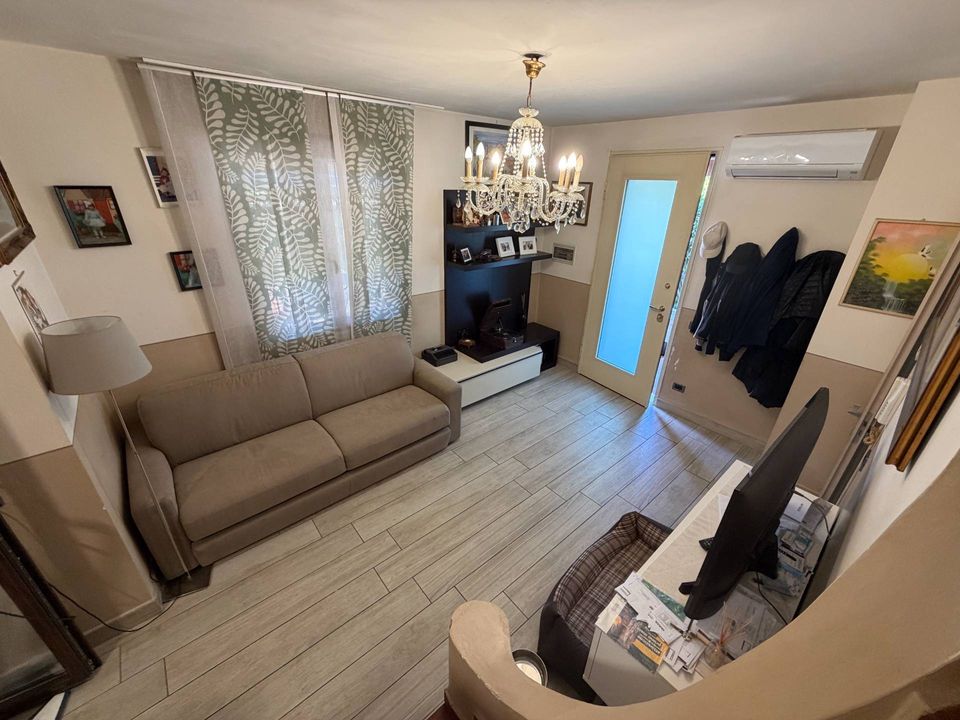 Reihenhaus in Viareggio, Lucca - Foto 1