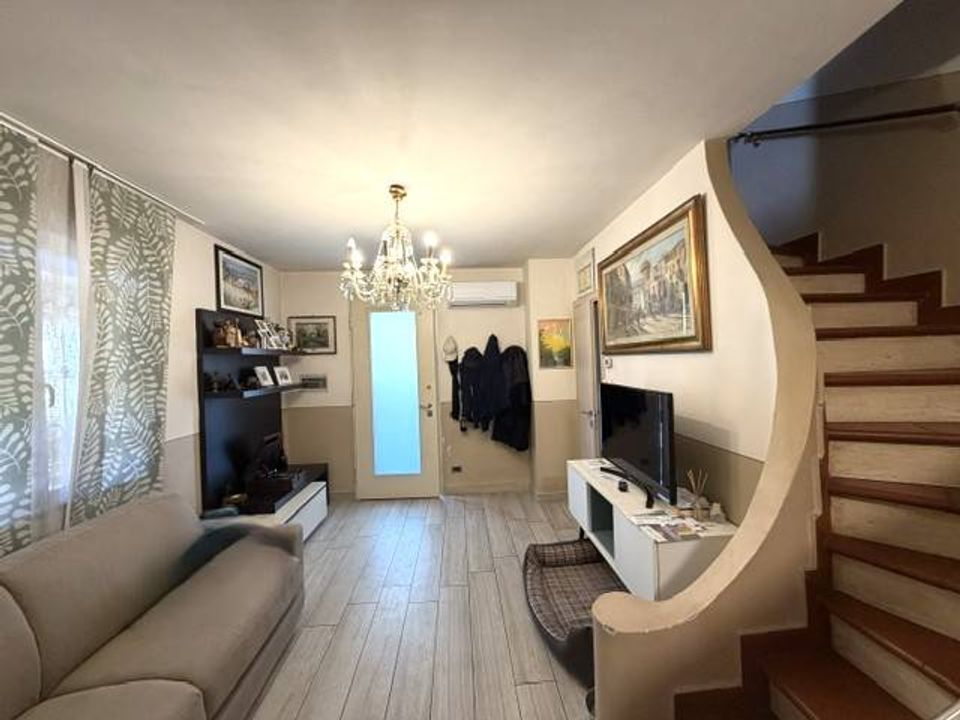Reihenhaus in Viareggio, Lucca - Foto 4