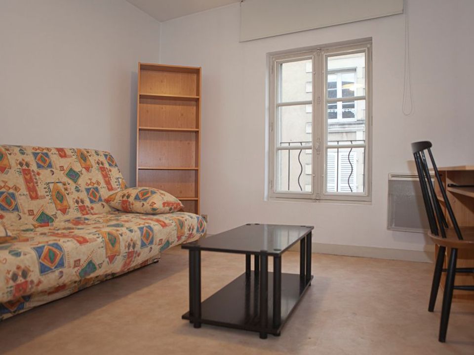 Estudi a Poitiers, Vienne - foto 1