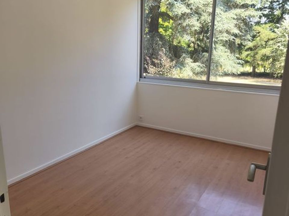 Apartment in Boussy-Saint-Antoine, Essonne - photo 3