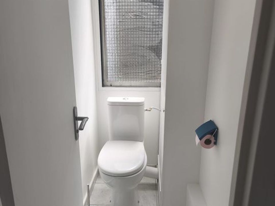 Apartment in Boussy-Saint-Antoine, Essonne - photo 4