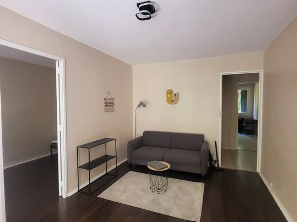 Apartment in Écully, Rhone - photo 2