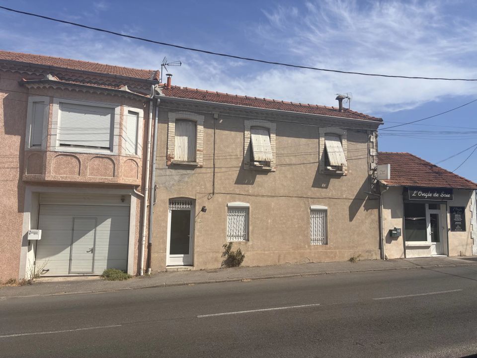 Erhvervsejendom i Alès, Gard - foto 1
