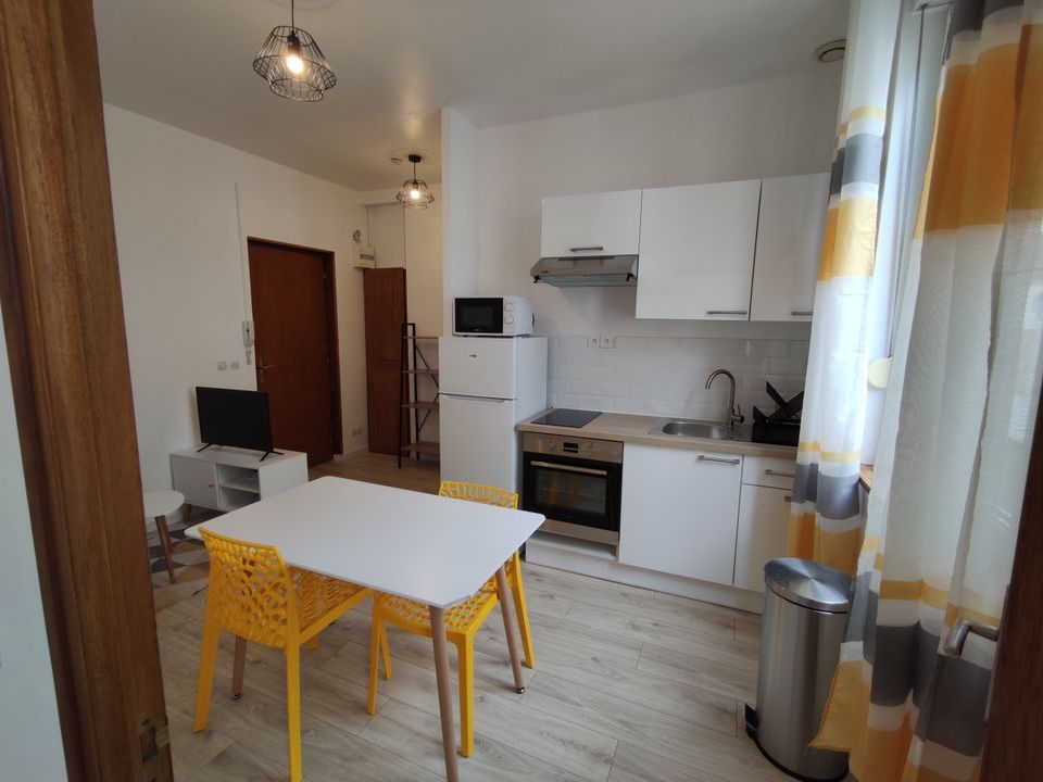 Lejlighed i Châlons-en-Champagne, Marne - foto 1