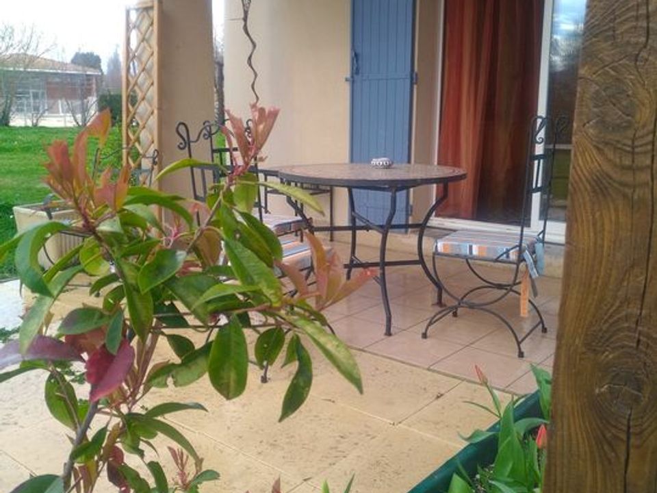 Villa a Saint-Saturnin-lès-Avignon, Vaucluse - foto 2