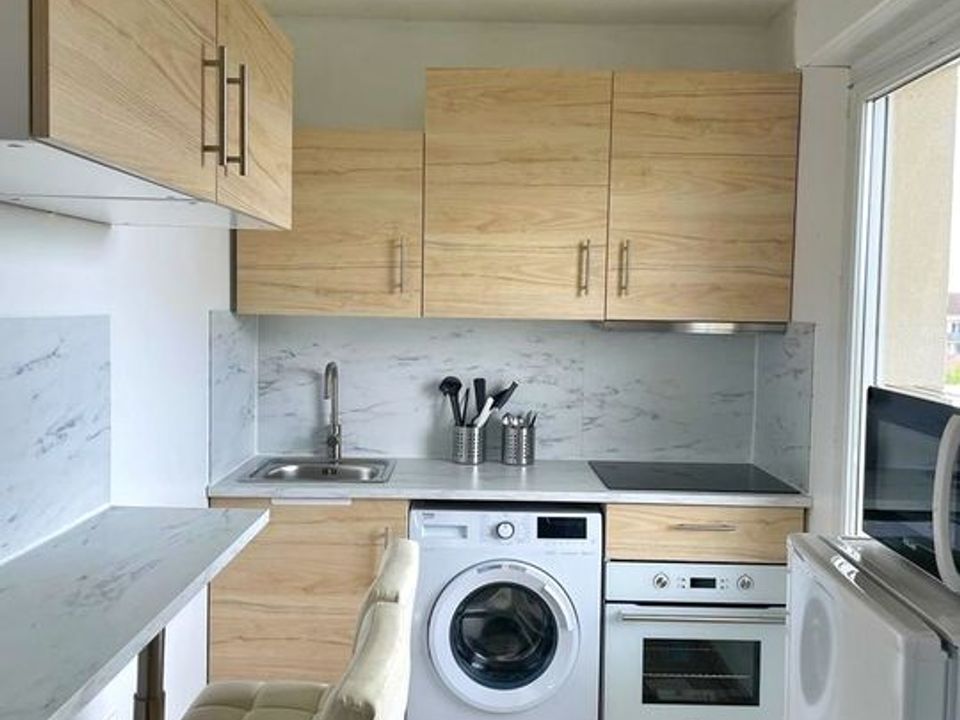 Studio in Moissy-Cramayel, Seine-et-Marne - photo 4