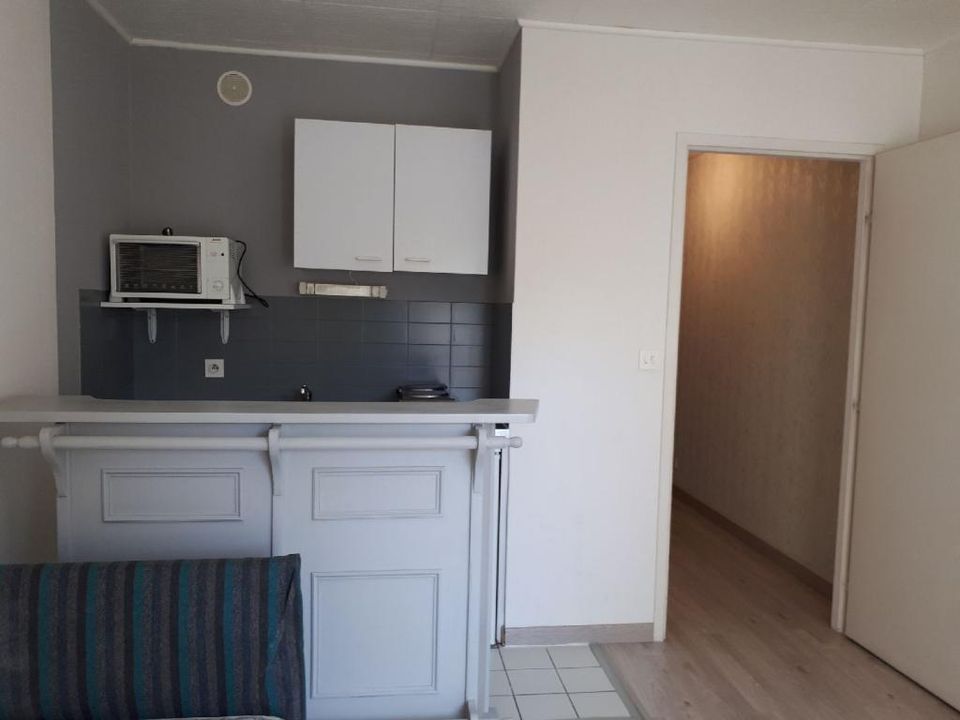 Studio in Vandoeuvre-les-Nancy, Meurthe-et-Moselle - photo 1