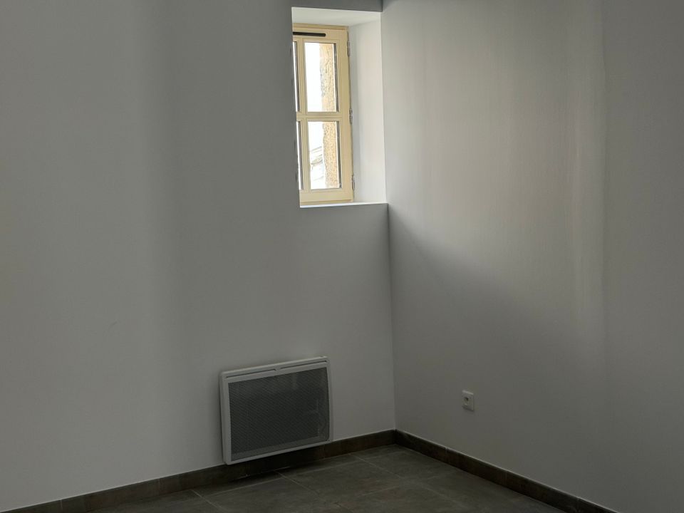 Apartment in Nerac, Lot-et-Garonne - photo 1