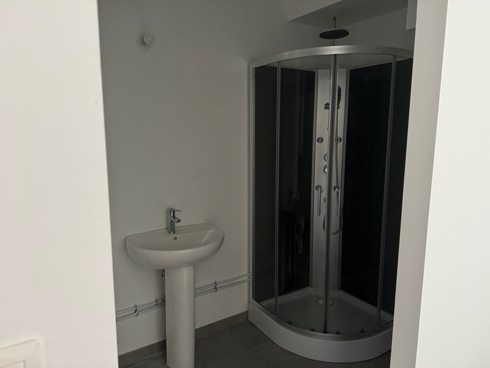 Apartment in Nerac, Lot-et-Garonne - photo 5