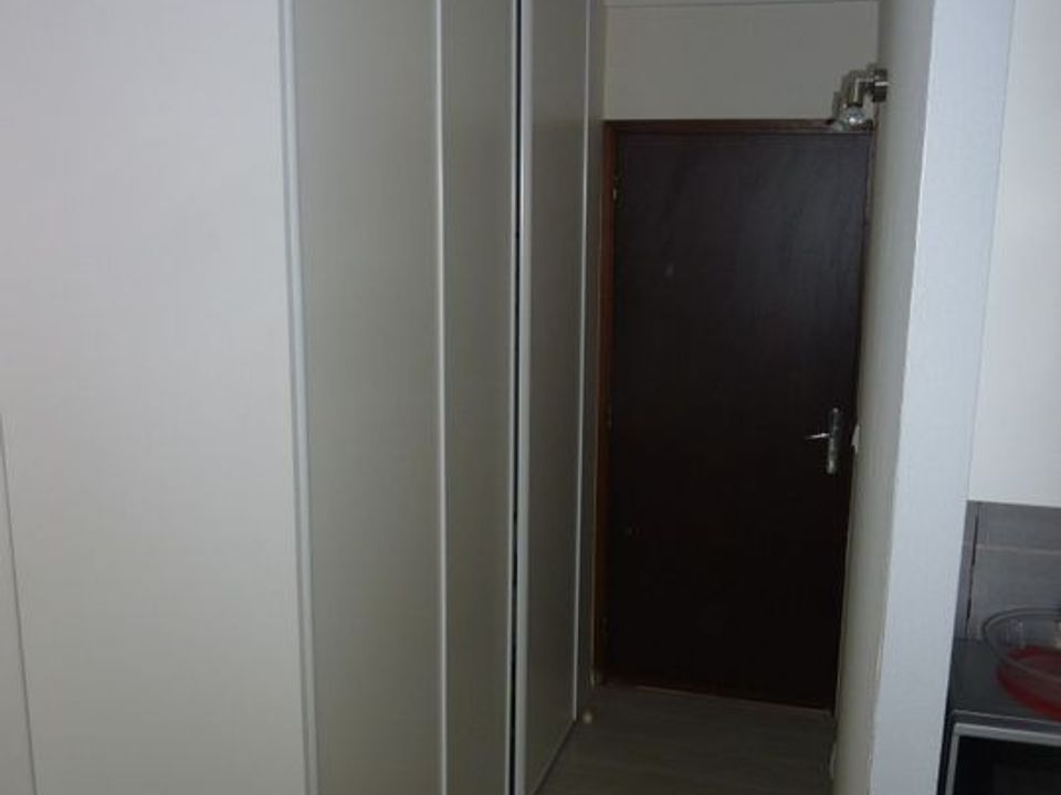 Studio in Vandoeuvre-les-Nancy, Meurthe-et-Moselle - photo 2