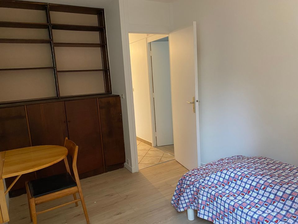 Apartment in Saulx-les-Chartreux, Essonne - photo 3