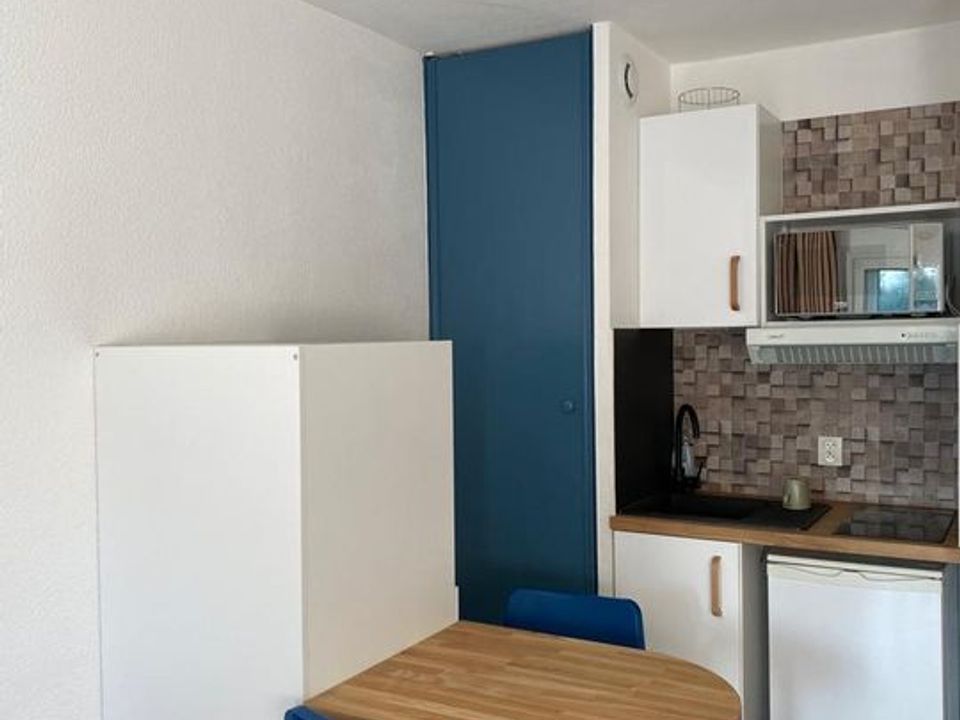 Studio in La Rochelle, Charente-Maritime - photo 2