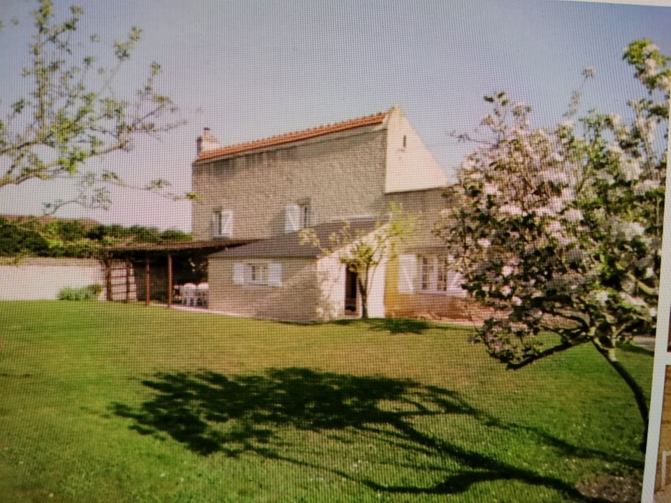 Villa in Mezidon Vallee d'Auge, Calvados - photo 1