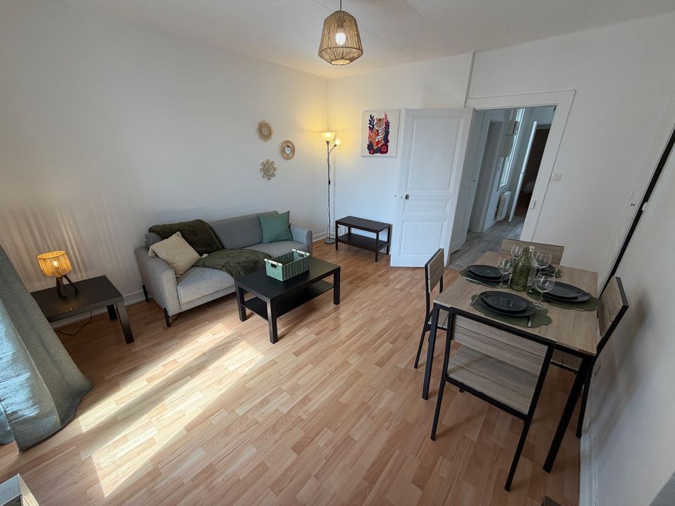 Apartment in Limoges, Haute-Vienne - photo 3