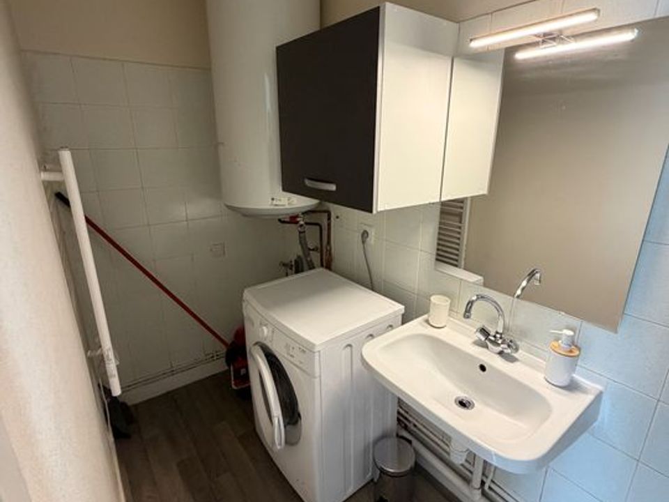 Apartment in Limoges, Haute-Vienne - photo 4