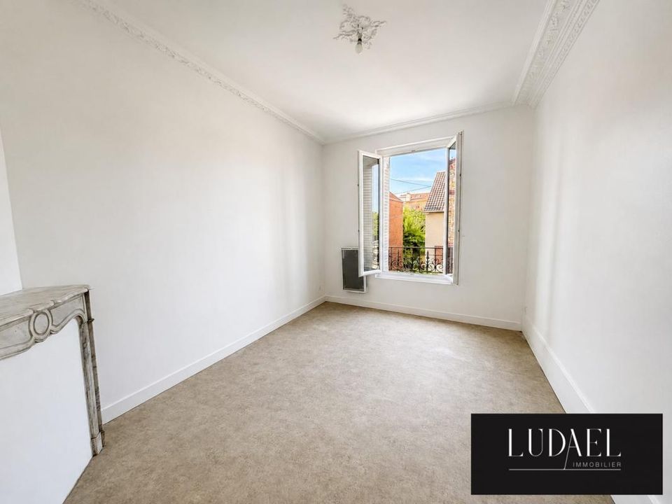 Lejlighed i Épinay-sur-Seine, Seine-Saint-Denis - foto 2